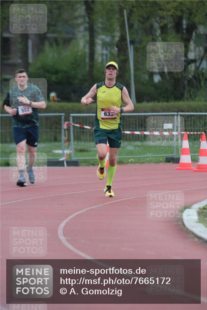 13.04.2025 - Hammer Lauf A. Gomolzig http://msf.ph/oto/7665172 13.04.2025 12:07:32 Ziel 552, 633, 1958 meine-sportfotos.de