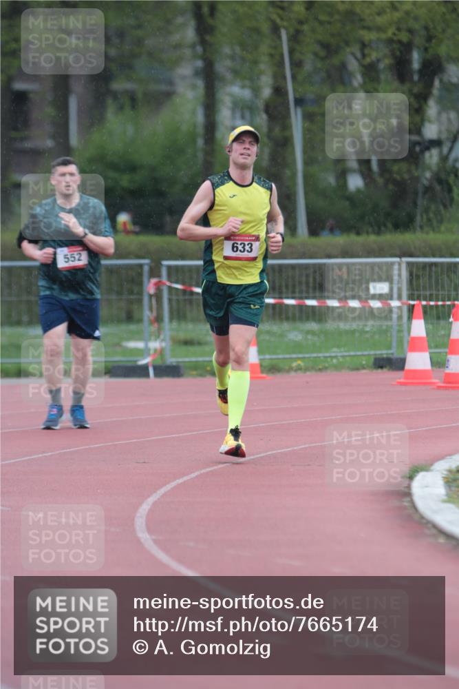 13.04.2025 - Hammer Lauf A. Gomolzig http://msf.ph/oto/7665174 13.04.2025 12:07:32 Ziel 552, 633, 1958 meine-sportfotos.de