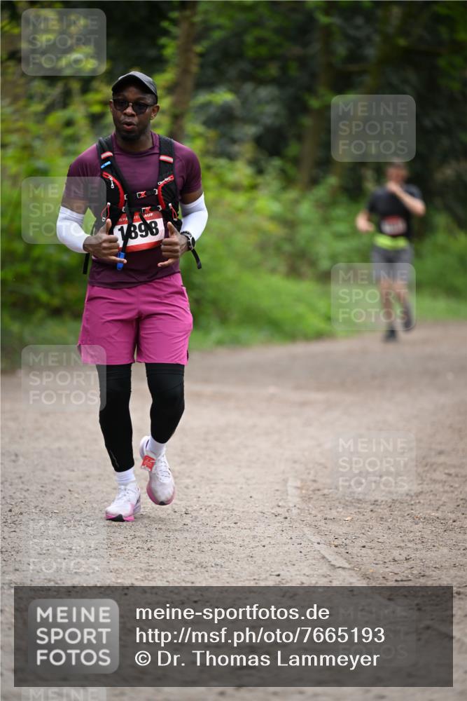 13.04.2025 - Hammer Lauf Dr. Thomas Lammeyer http://msf.ph/oto/7665193 13.04.2025 11:37:25 Laufen 15, 1898 meine-sportfotos.de