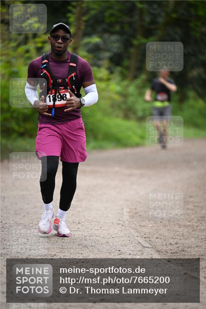 13.04.2025 - Hammer Lauf Dr. Thomas Lammeyer http://msf.ph/oto/7665200 13.04.2025 11:37:26 Laufen 1898 meine-sportfotos.de