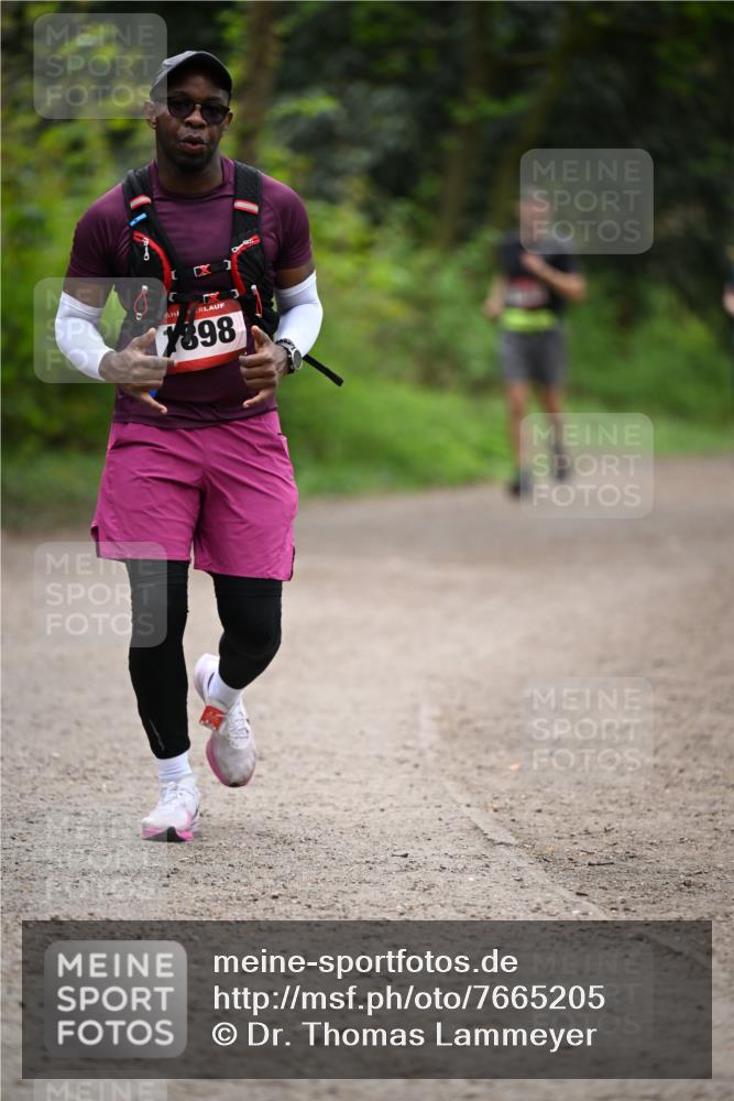 13.04.2025 - Hammer Lauf Dr. Thomas Lammeyer http://msf.ph/oto/7665205 13.04.2025 11:37:26 Laufen 15, 7898 meine-sportfotos.de