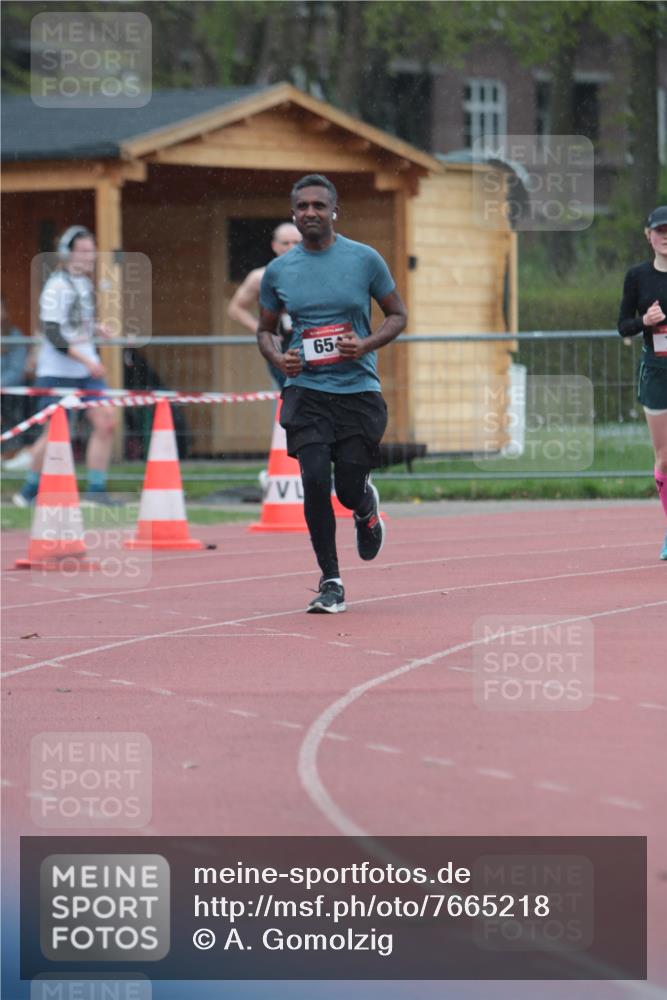13.04.2025 - Hammer Lauf A. Gomolzig http://msf.ph/oto/7665218 13.04.2025 12:08:02 Ziel 19, 643, 654, 1931 meine-sportfotos.de