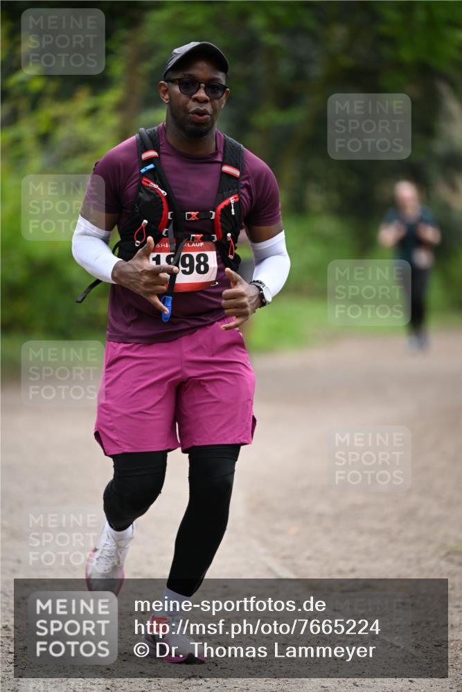 13.04.2025 - Hammer Lauf Dr. Thomas Lammeyer http://msf.ph/oto/7665224 13.04.2025 11:37:27 Laufen 5, 1998 meine-sportfotos.de