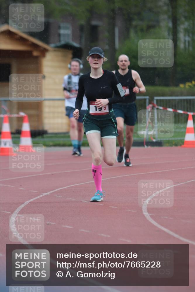 13.04.2025 - Hammer Lauf A. Gomolzig http://msf.ph/oto/7665228 13.04.2025 12:08:05 Ziel 19, 643, 654, 1939 meine-sportfotos.de