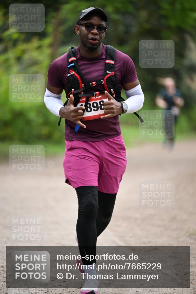 13.04.2025 - Hammer Lauf Dr. Thomas Lammeyer http://msf.ph/oto/7665229 13.04.2025 11:37:27 Laufen 15, 898 meine-sportfotos.de