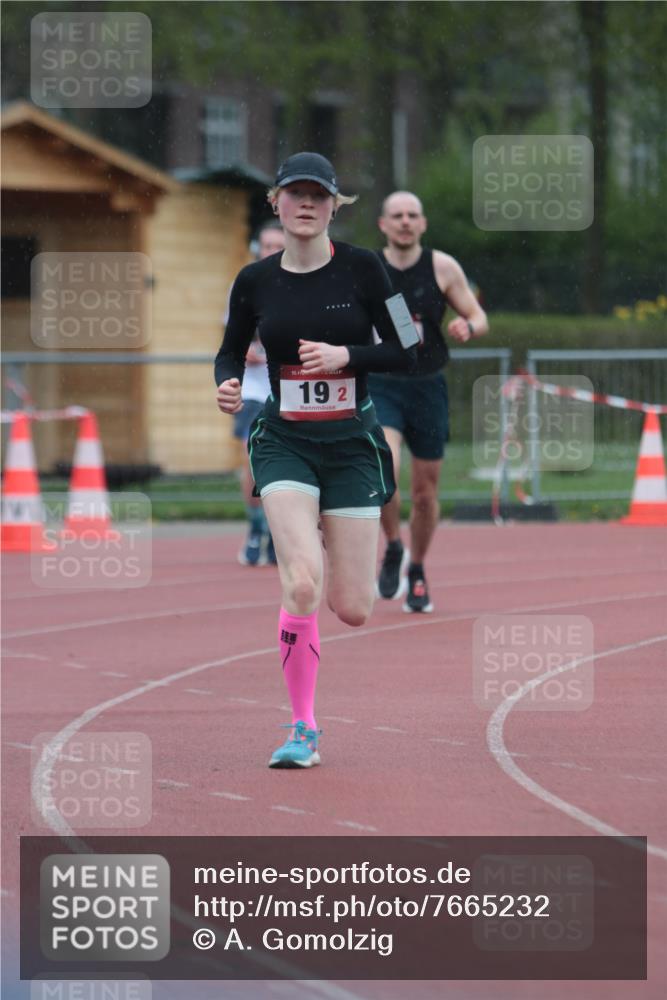 13.04.2025 - Hammer Lauf A. Gomolzig http://msf.ph/oto/7665232 13.04.2025 12:08:05 Ziel 19, 643, 654, 1939 meine-sportfotos.de