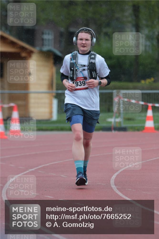 13.04.2025 - Hammer Lauf A. Gomolzig http://msf.ph/oto/7665252 13.04.2025 12:08:11 Ziel 1939 meine-sportfotos.de