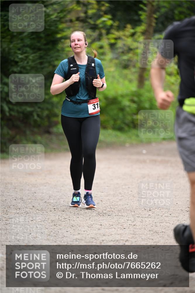 13.04.2025 - Hammer Lauf Dr. Thomas Lammeyer http://msf.ph/oto/7665262 13.04.2025 11:37:36 Laufen 15, 31 meine-sportfotos.de