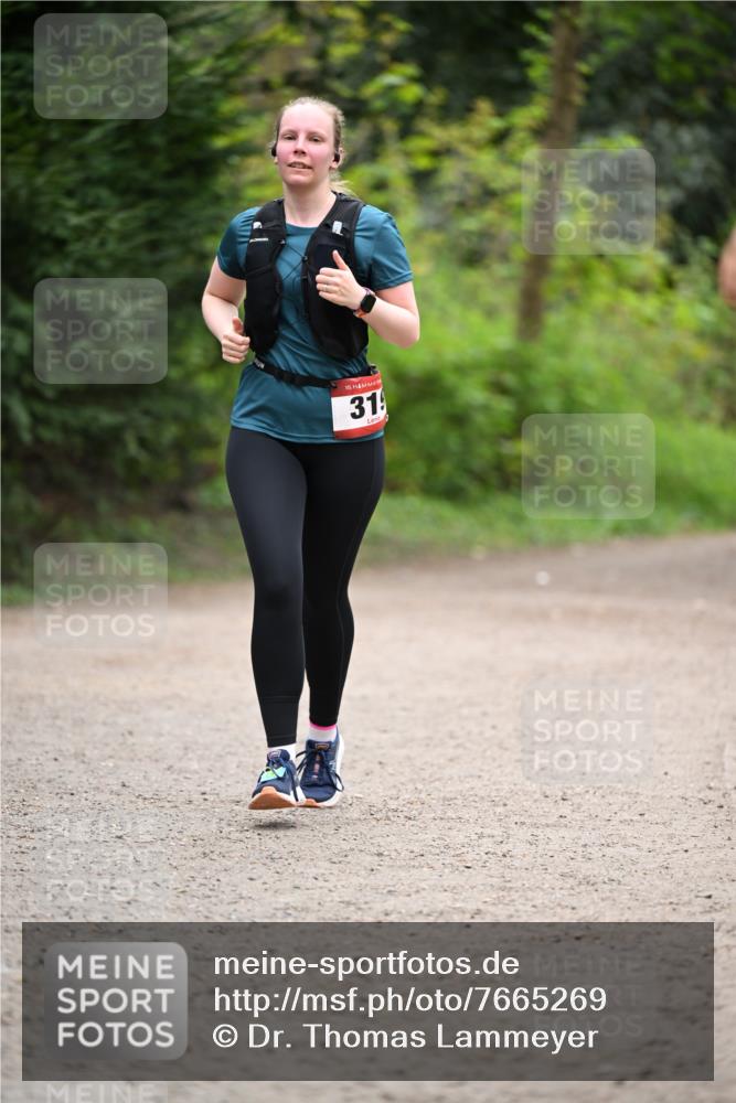 13.04.2025 - Hammer Lauf Dr. Thomas Lammeyer http://msf.ph/oto/7665269 13.04.2025 11:37:37 Laufen 15, 31 meine-sportfotos.de