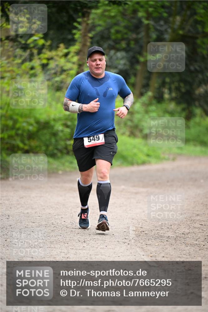 13.04.2025 - Hammer Lauf Dr. Thomas Lammeyer http://msf.ph/oto/7665295 13.04.2025 11:37:44 Laufen 549 meine-sportfotos.de