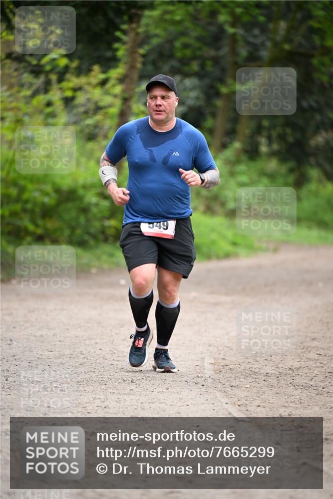13.04.2025 - Hammer Lauf Dr. Thomas Lammeyer http://msf.ph/oto/7665299 13.04.2025 11:37:44 Laufen 549 meine-sportfotos.de