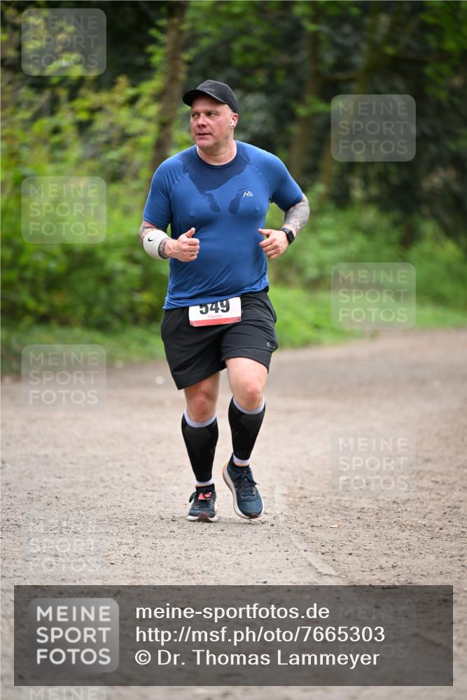 13.04.2025 - Hammer Lauf Dr. Thomas Lammeyer http://msf.ph/oto/7665303 13.04.2025 11:37:44 Laufen 549 meine-sportfotos.de