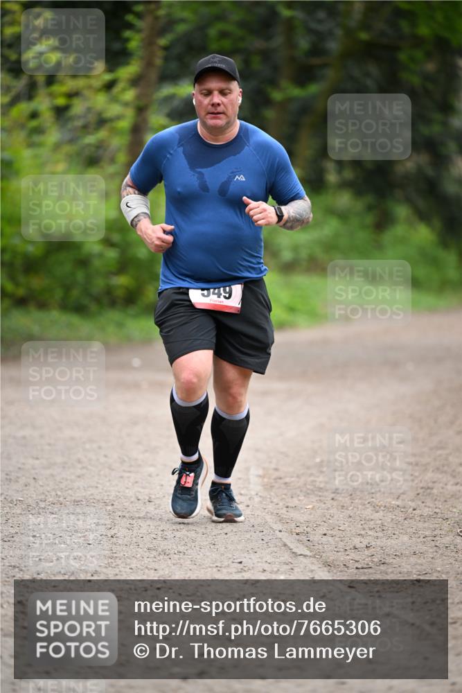 13.04.2025 - Hammer Lauf Dr. Thomas Lammeyer http://msf.ph/oto/7665306 13.04.2025 11:37:45 Laufen 49 meine-sportfotos.de