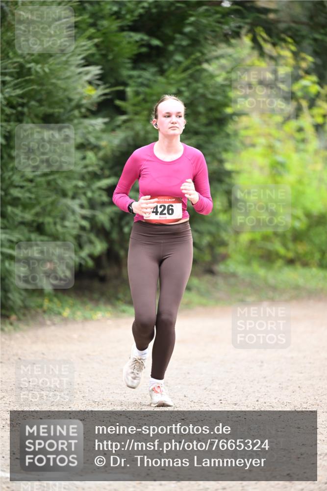 13.04.2025 - Hammer Lauf Dr. Thomas Lammeyer http://msf.ph/oto/7665324 13.04.2025 11:38:10 Laufen 426 meine-sportfotos.de