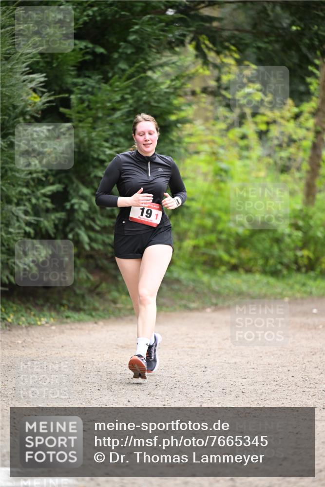 13.04.2025 - Hammer Lauf Dr. Thomas Lammeyer http://msf.ph/oto/7665345 13.04.2025 11:38:27 Laufen 19, 1 meine-sportfotos.de