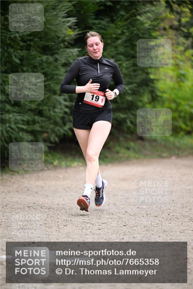 13.04.2025 - Hammer Lauf Dr. Thomas Lammeyer http://msf.ph/oto/7665358 13.04.2025 11:38:28 Laufen 191 meine-sportfotos.de