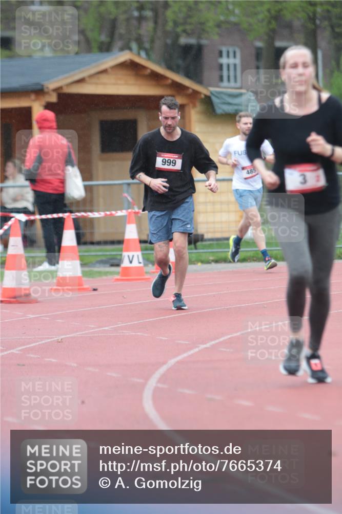 13.04.2025 - Hammer Lauf A. Gomolzig http://msf.ph/oto/7665374 13.04.2025 12:10:21 Ziel 3, 485 meine-sportfotos.de