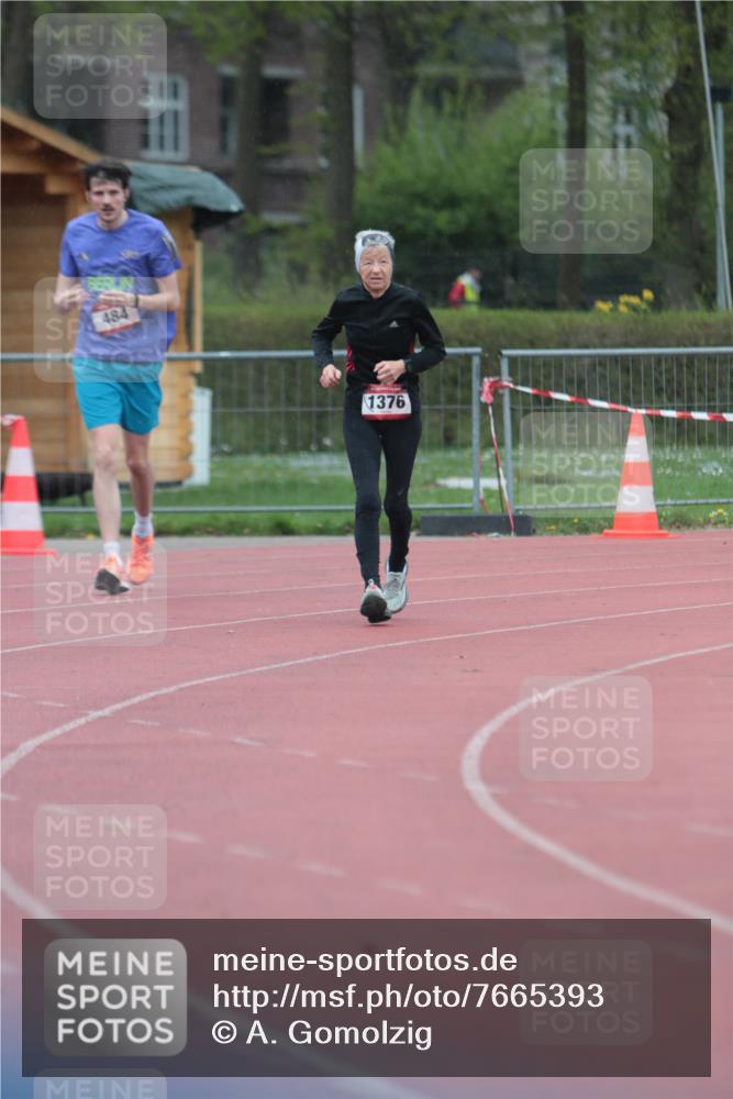 13.04.2025 - Hammer Lauf A. Gomolzig http://msf.ph/oto/7665393 13.04.2025 12:10:32 Ziel 1376 meine-sportfotos.de