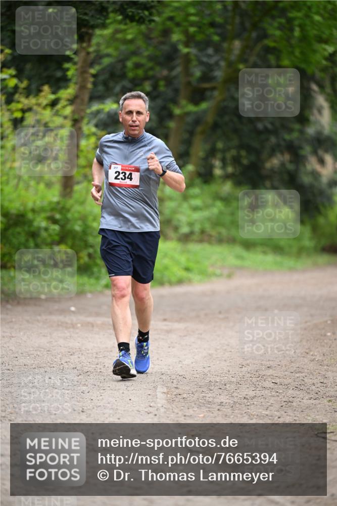 13.04.2025 - Hammer Lauf Dr. Thomas Lammeyer http://msf.ph/oto/7665394 13.04.2025 11:39:14 Laufen 217, 234 meine-sportfotos.de