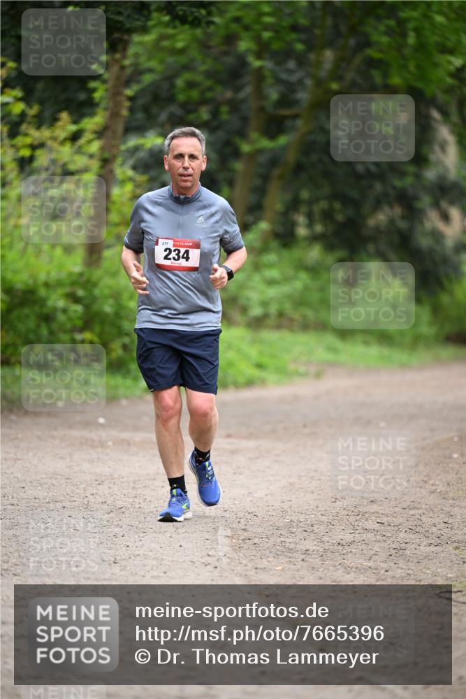 13.04.2025 - Hammer Lauf Dr. Thomas Lammeyer http://msf.ph/oto/7665396 13.04.2025 11:39:15 Laufen 217, 234 meine-sportfotos.de