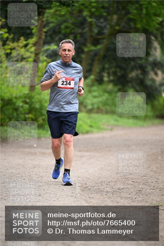 13.04.2025 - Hammer Lauf Dr. Thomas Lammeyer http://msf.ph/oto/7665400 13.04.2025 11:39:15 Laufen 217, 234 meine-sportfotos.de
