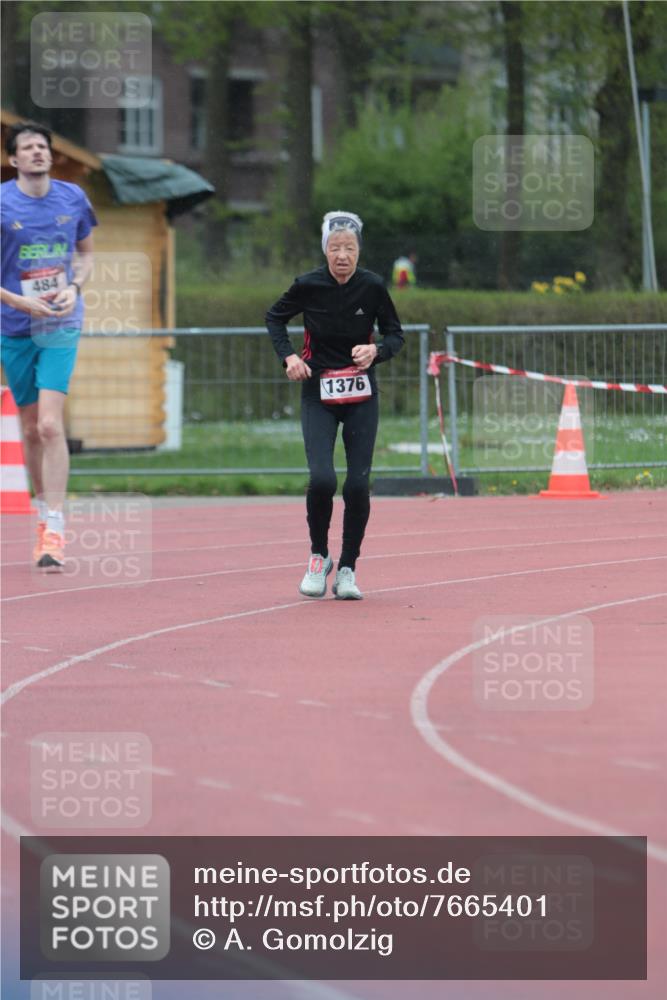 13.04.2025 - Hammer Lauf A. Gomolzig http://msf.ph/oto/7665401 13.04.2025 12:10:33 Ziel 484, 1376 meine-sportfotos.de