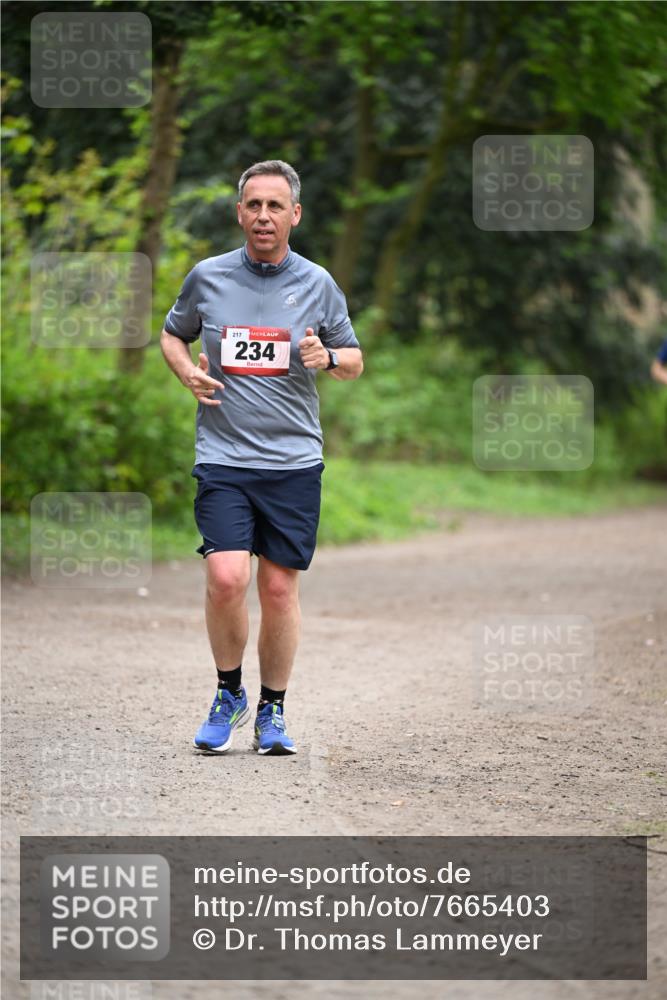 13.04.2025 - Hammer Lauf Dr. Thomas Lammeyer http://msf.ph/oto/7665403 13.04.2025 11:39:15 Laufen 217, 234 meine-sportfotos.de