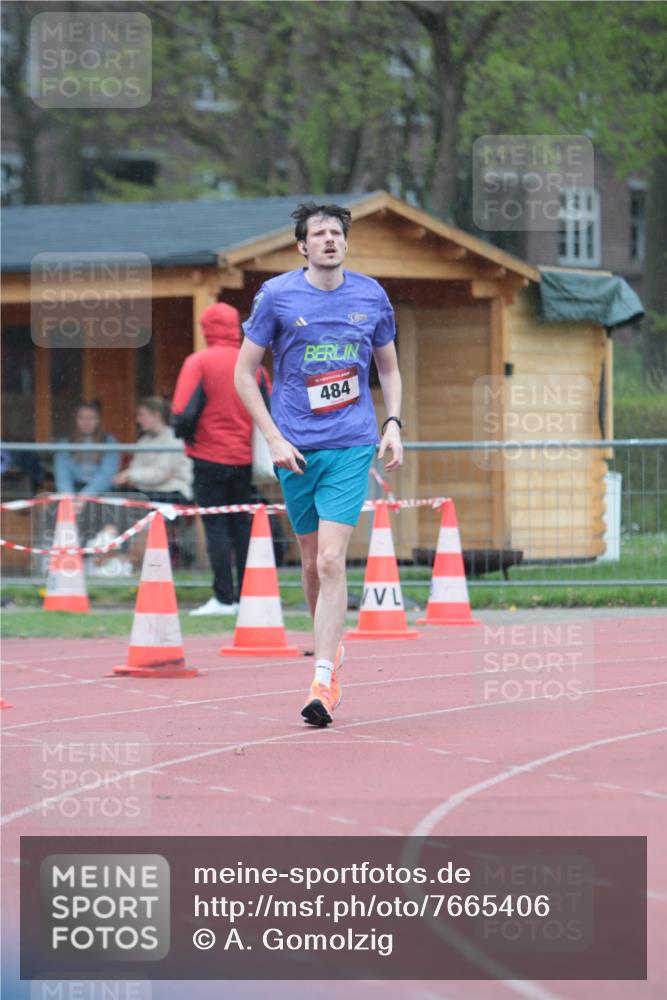 13.04.2025 - Hammer Lauf A. Gomolzig http://msf.ph/oto/7665406 13.04.2025 12:10:35 Ziel 484, 1376 meine-sportfotos.de