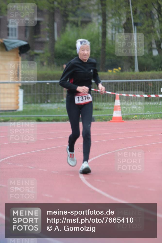 13.04.2025 - Hammer Lauf A. Gomolzig http://msf.ph/oto/7665410 13.04.2025 12:10:36 Ziel 484, 1376 meine-sportfotos.de