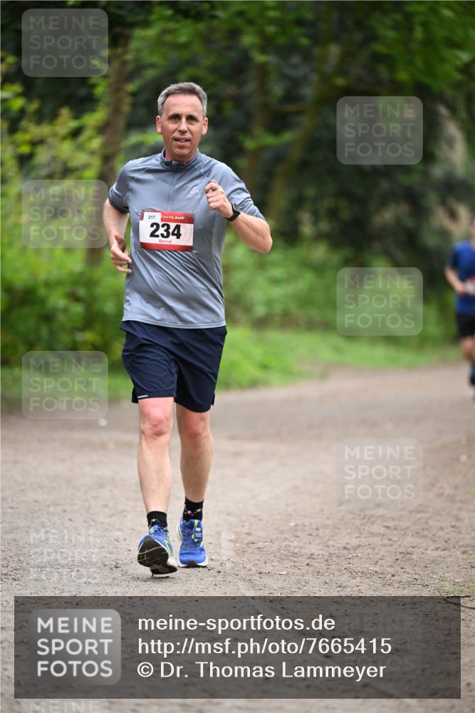 13.04.2025 - Hammer Lauf Dr. Thomas Lammeyer http://msf.ph/oto/7665415 13.04.2025 11:39:16 Laufen 217, 234 meine-sportfotos.de