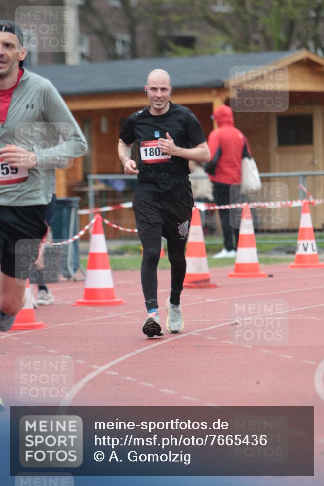 13.04.2025 - Hammer Lauf A. Gomolzig http://msf.ph/oto/7665436 13.04.2025 12:10:56 Ziel 559, 1802 meine-sportfotos.de
