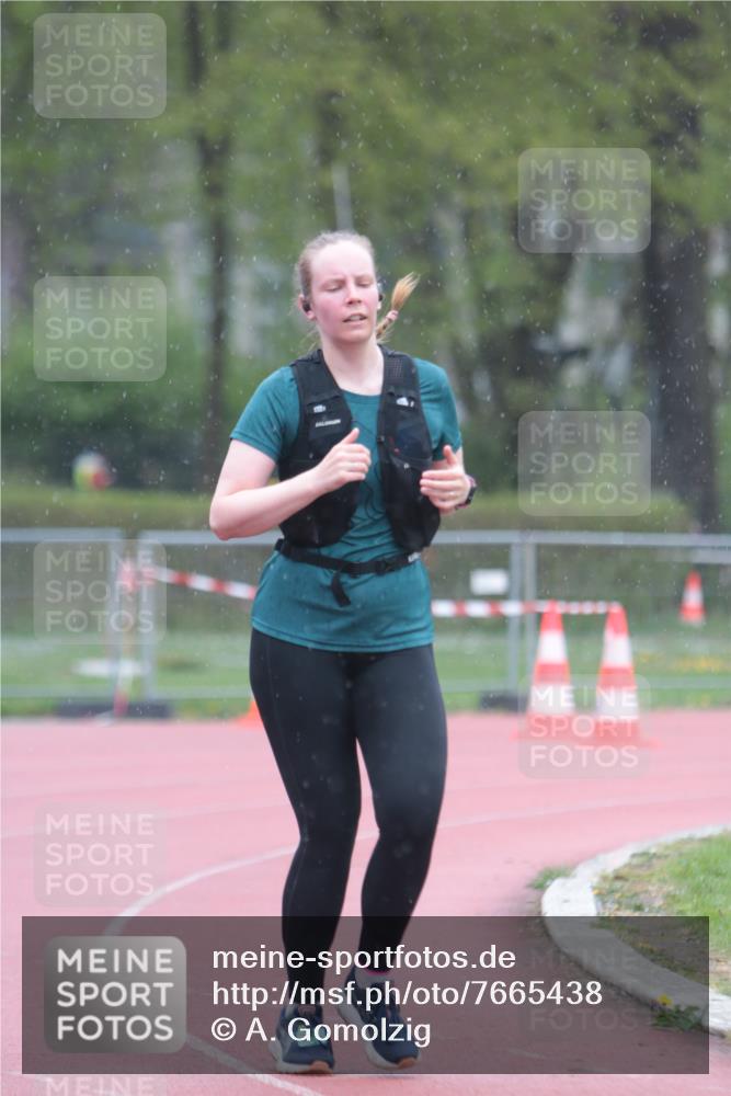 13.04.2025 - Hammer Lauf A. Gomolzig http://msf.ph/oto/7665438 13.04.2025 12:12:27 Ziel 319 meine-sportfotos.de
