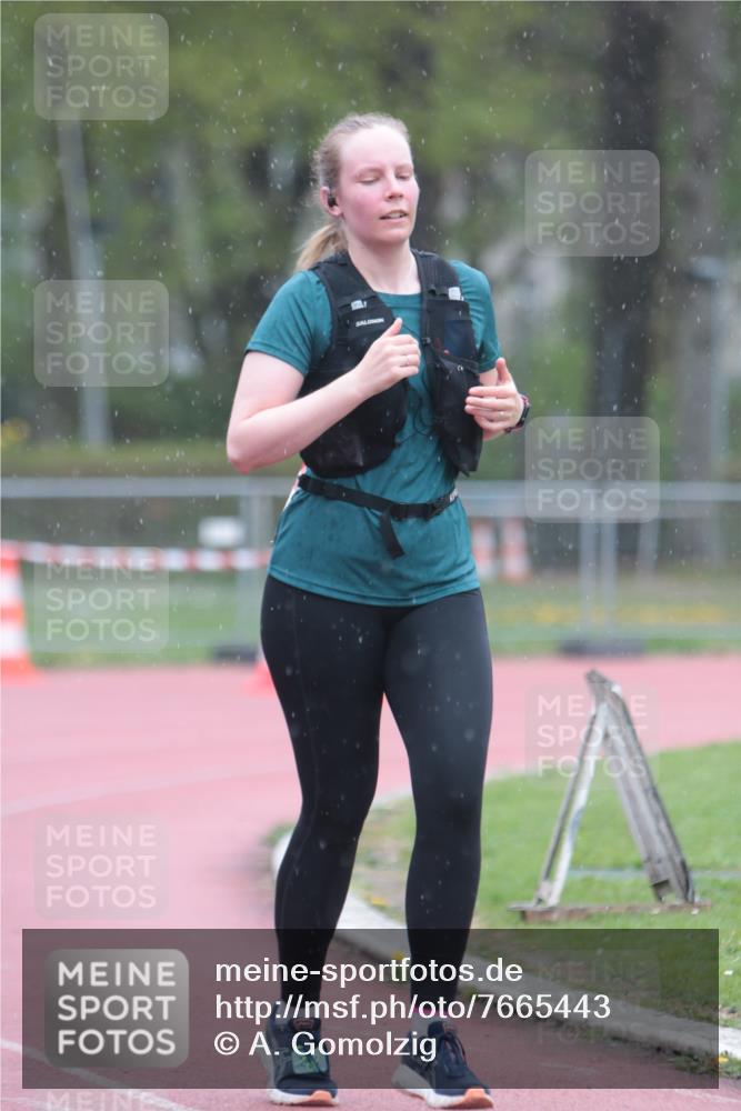 13.04.2025 - Hammer Lauf A. Gomolzig http://msf.ph/oto/7665443 13.04.2025 12:12:28 Ziel 319 meine-sportfotos.de