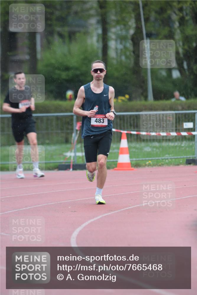 13.04.2025 - Hammer Lauf A. Gomolzig http://msf.ph/oto/7665468 13.04.2025 12:13:43 Ziel 483, 1044 meine-sportfotos.de