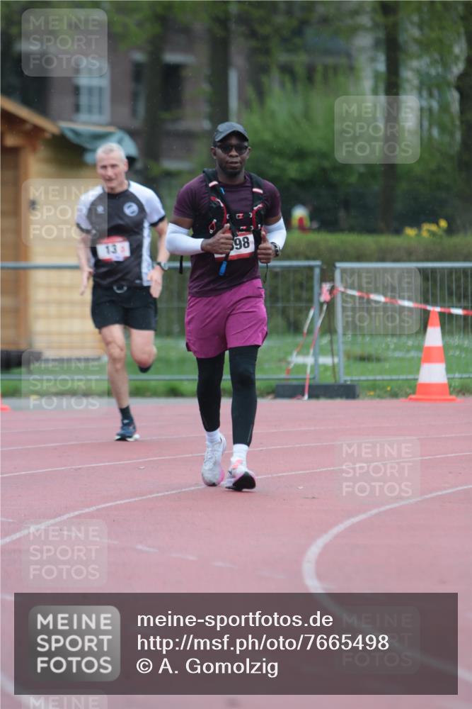 13.04.2025 - Hammer Lauf A. Gomolzig http://msf.ph/oto/7665498 13.04.2025 12:13:59 Ziel 13, 1898 meine-sportfotos.de