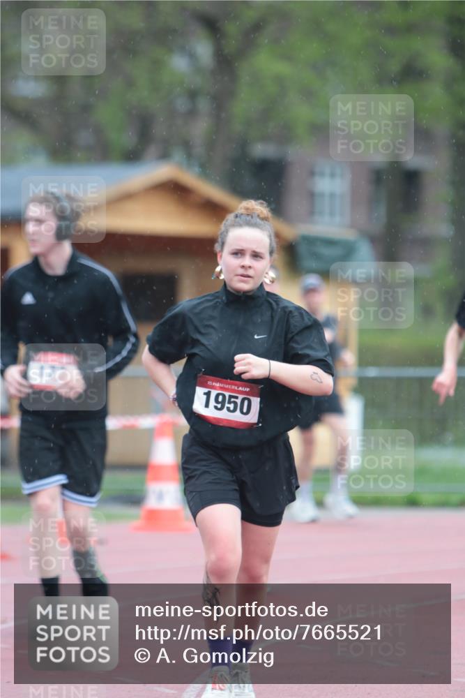 13.04.2025 - Hammer Lauf A. Gomolzig http://msf.ph/oto/7665521 13.04.2025 12:14:53 Ziel 154, 172, 532, 1950, 1954 meine-sportfotos.de