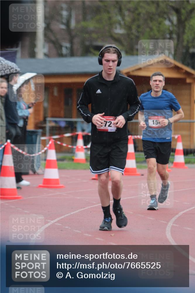 13.04.2025 - Hammer Lauf A. Gomolzig http://msf.ph/oto/7665525 13.04.2025 12:14:56 Ziel 154, 172, 532, 1950, 1954 meine-sportfotos.de