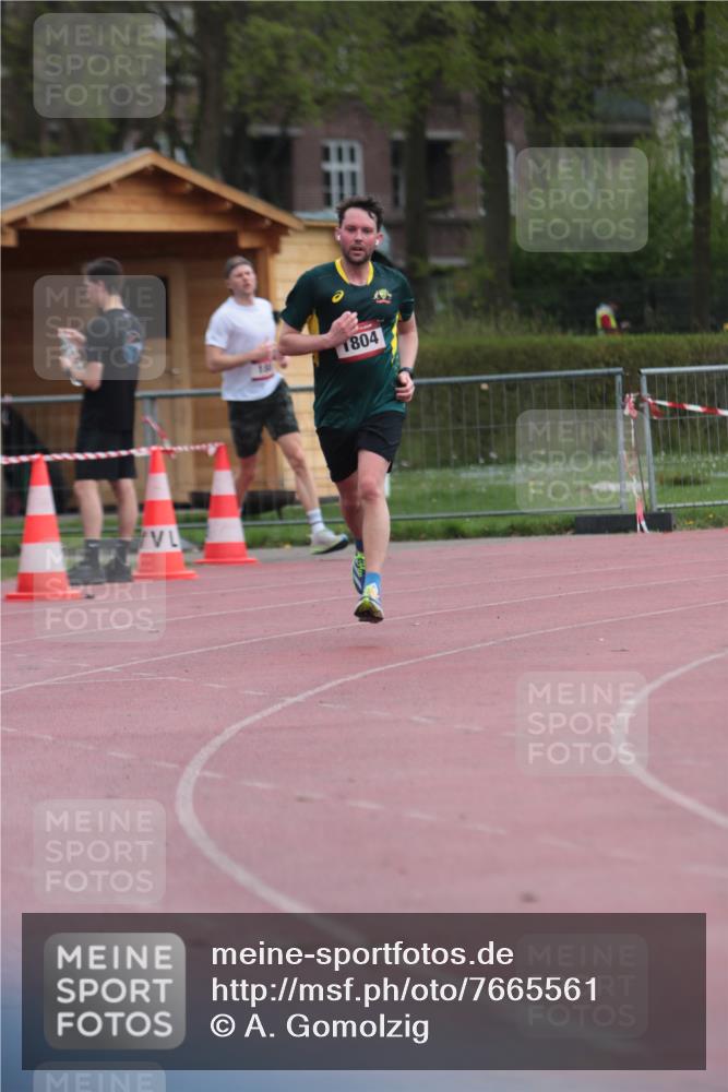 13.04.2025 - Hammer Lauf A. Gomolzig http://msf.ph/oto/7665561 13.04.2025 12:17:57 Ziel 188, 1804 meine-sportfotos.de
