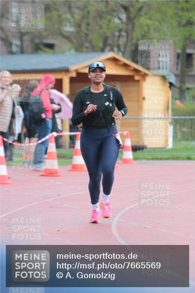 13.04.2025 - Hammer Lauf A. Gomolzig http://msf.ph/oto/7665569 13.04.2025 12:18:46 Ziel 1768 meine-sportfotos.de