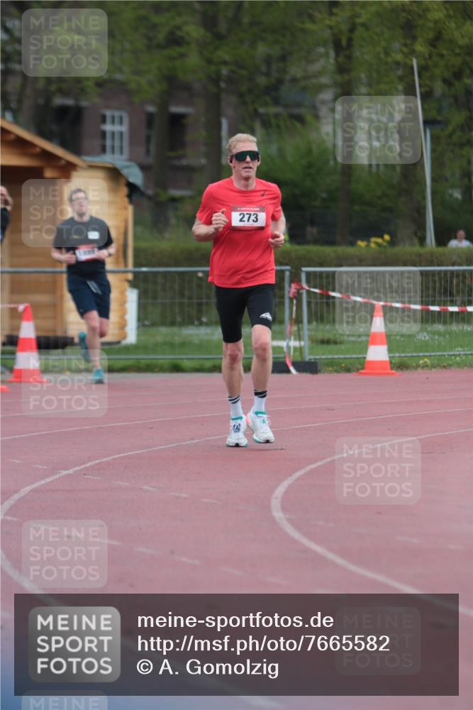 13.04.2025 - Hammer Lauf A. Gomolzig http://msf.ph/oto/7665582 13.04.2025 12:19:52 Ziel 273 meine-sportfotos.de