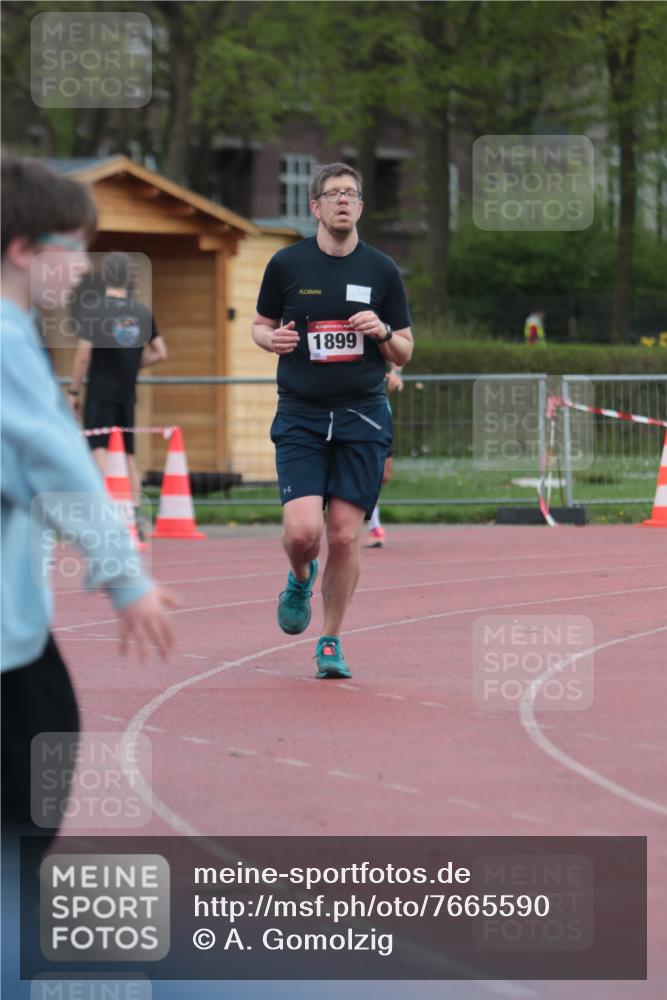 13.04.2025 - Hammer Lauf A. Gomolzig http://msf.ph/oto/7665590 13.04.2025 12:19:58 Ziel 273, 1139, 1899 meine-sportfotos.de