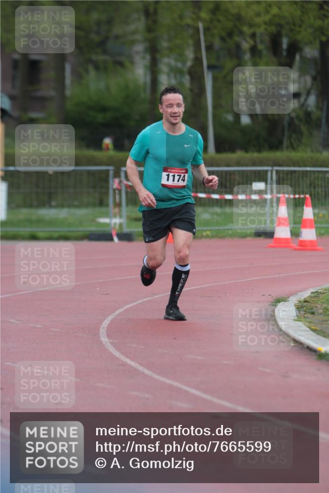 13.04.2025 - Hammer Lauf A. Gomolzig http://msf.ph/oto/7665599 13.04.2025 12:20:08 Ziel 2, 17, 1139, 1174 meine-sportfotos.de