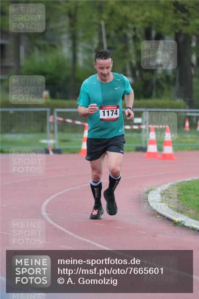 13.04.2025 - Hammer Lauf A. Gomolzig http://msf.ph/oto/7665601 13.04.2025 12:20:10 Ziel 2, 17, 1174 meine-sportfotos.de