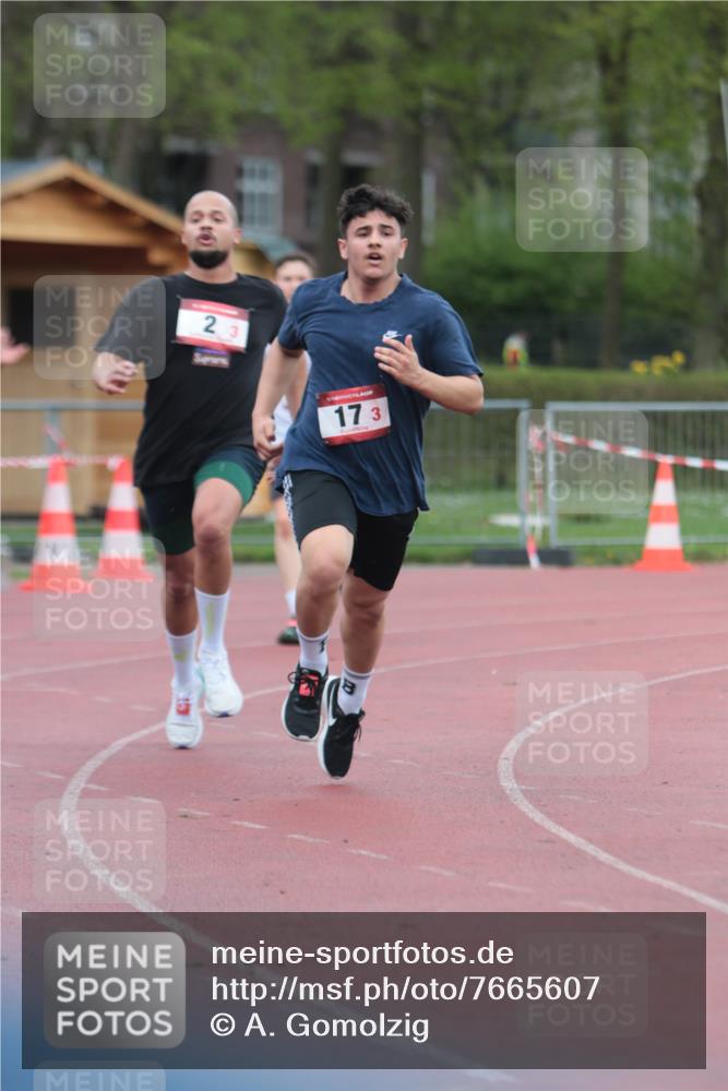 13.04.2025 - Hammer Lauf A. Gomolzig http://msf.ph/oto/7665607 13.04.2025 12:20:16 Ziel 2, 17, 468, 1937 meine-sportfotos.de