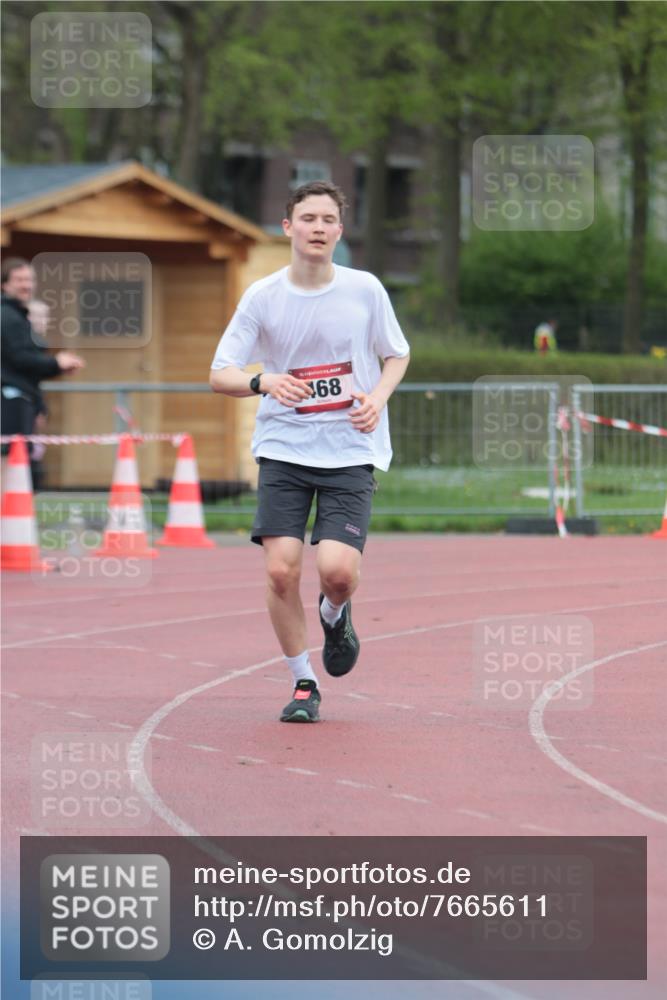 13.04.2025 - Hammer Lauf A. Gomolzig http://msf.ph/oto/7665611 13.04.2025 12:20:20 Ziel 468, 1937 meine-sportfotos.de