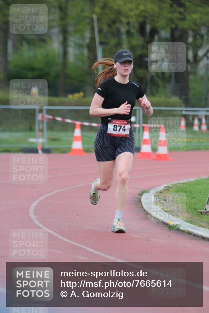 13.04.2025 - Hammer Lauf A. Gomolzig http://msf.ph/oto/7665614 13.04.2025 12:20:36 Ziel 481, 874 meine-sportfotos.de