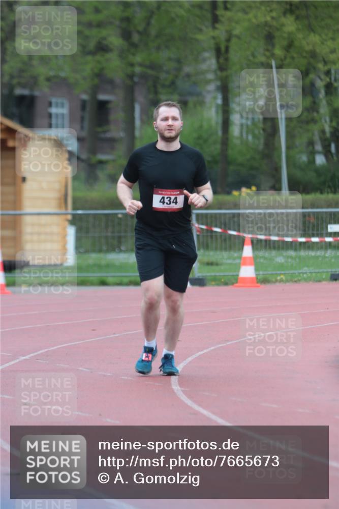 13.04.2025 - Hammer Lauf A. Gomolzig http://msf.ph/oto/7665673 13.04.2025 12:22:26 Ziel 434 meine-sportfotos.de