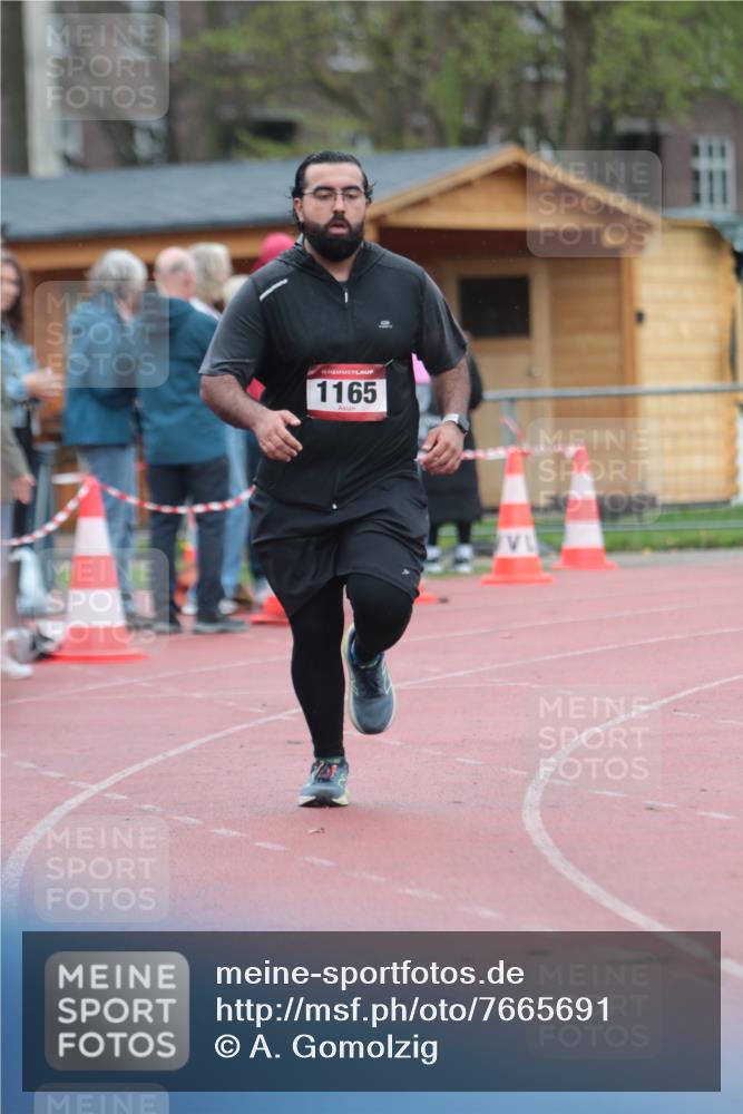 13.04.2025 - Hammer Lauf A. Gomolzig http://msf.ph/oto/7665691 13.04.2025 12:23:16 Ziel 1165 meine-sportfotos.de