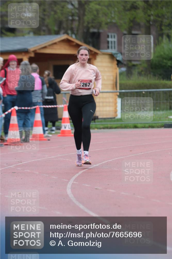 13.04.2025 - Hammer Lauf A. Gomolzig http://msf.ph/oto/7665696 13.04.2025 12:23:50 Ziel 1267 meine-sportfotos.de