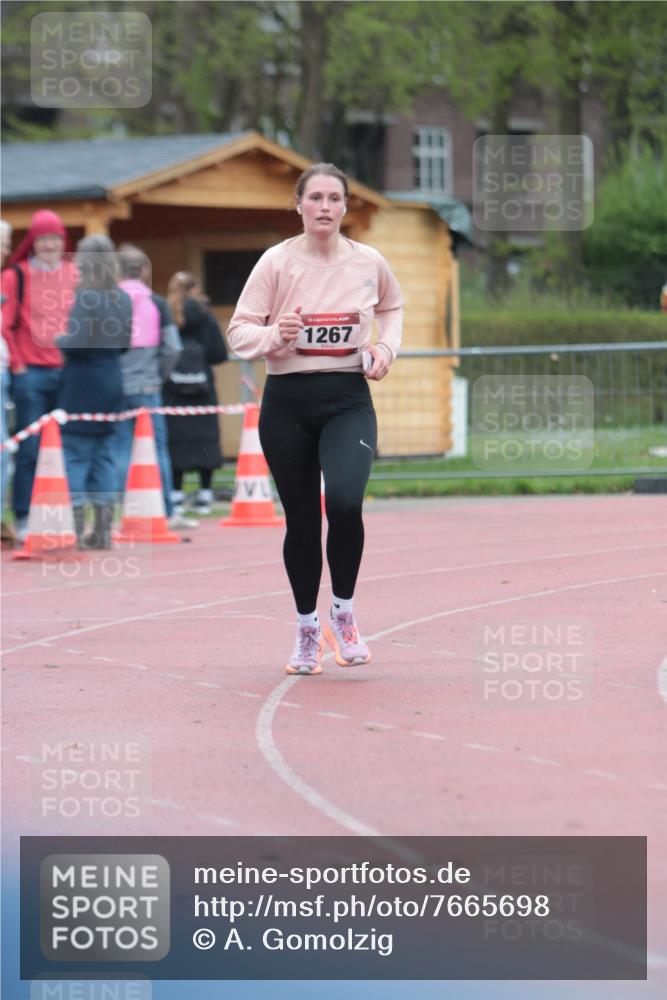 13.04.2025 - Hammer Lauf A. Gomolzig http://msf.ph/oto/7665698 13.04.2025 12:23:50 Ziel 1267 meine-sportfotos.de